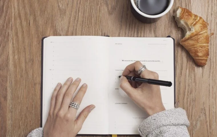 Comment Reconnaitre un Vrai Marabout Serieux : 7 Criteres Essentiels — Hounon Mietonou, Ouidah Benin